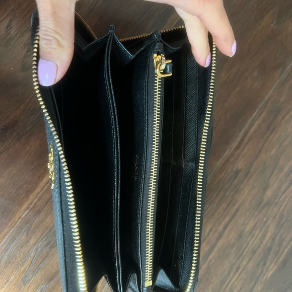 Authentic Large Saffiano Leather Wallet - Picture 2 of 5